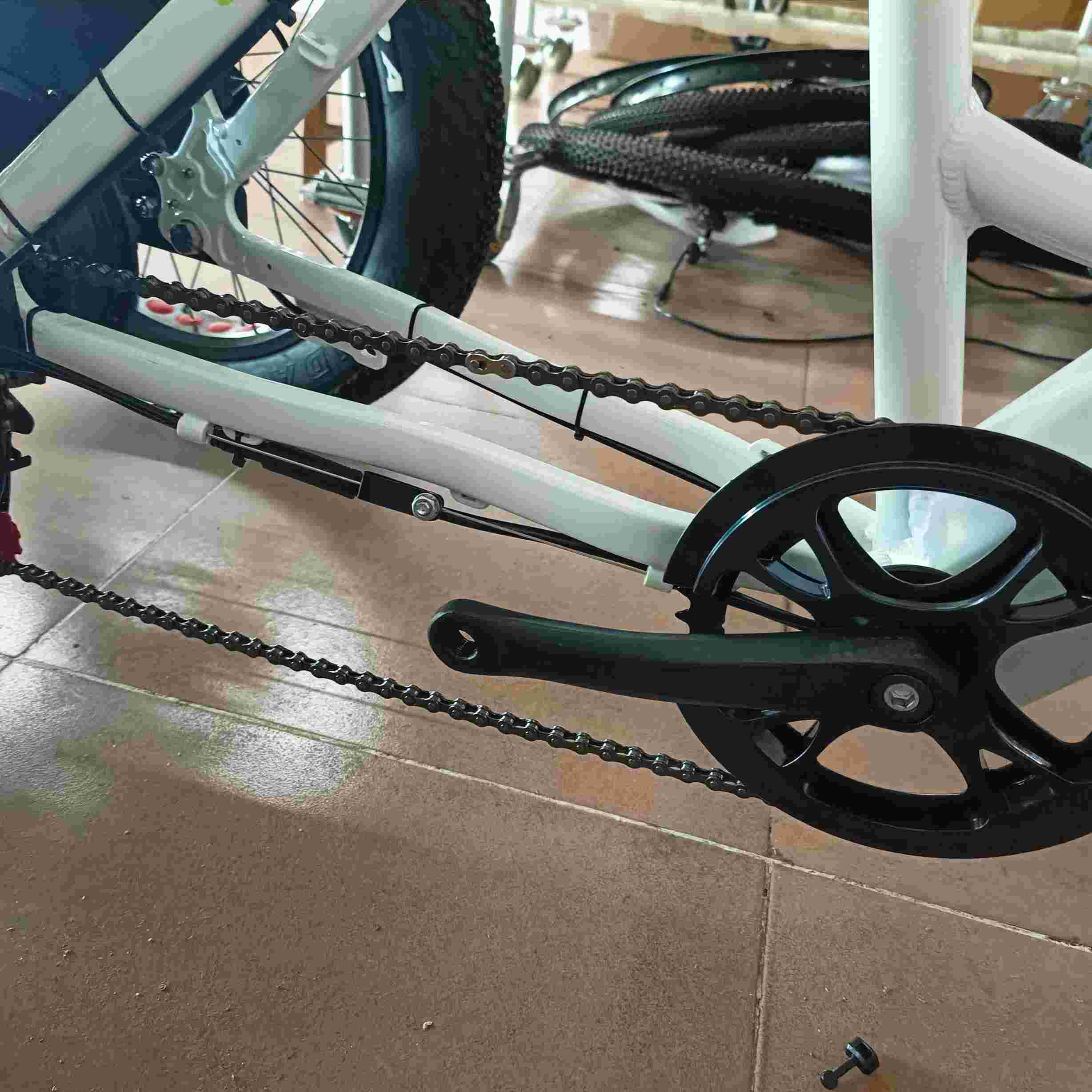 Wysokowydajny łańcuch do e-roweru – premium ze stali stopowej, niskie tarcie, uniwersalne dopasowanie do wszystkich rowerów elektrycznych 2 Wysokowydajny łańcuch do e-roweru – premium ze stali stopowej, niskie tarcie, uniwersalne dopasowanie do wszystkich rowerów elektrycznych - HOTEBIKE - 2
